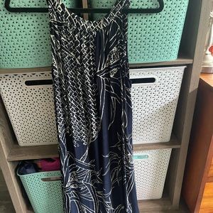 NWT WAHINETOA - dress Hala print